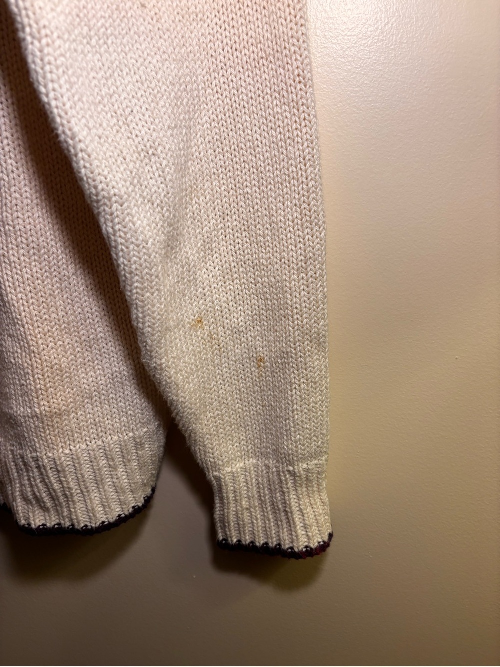 Vintage Cream Sweater with Embroidered Deer - Picture 6 of 8